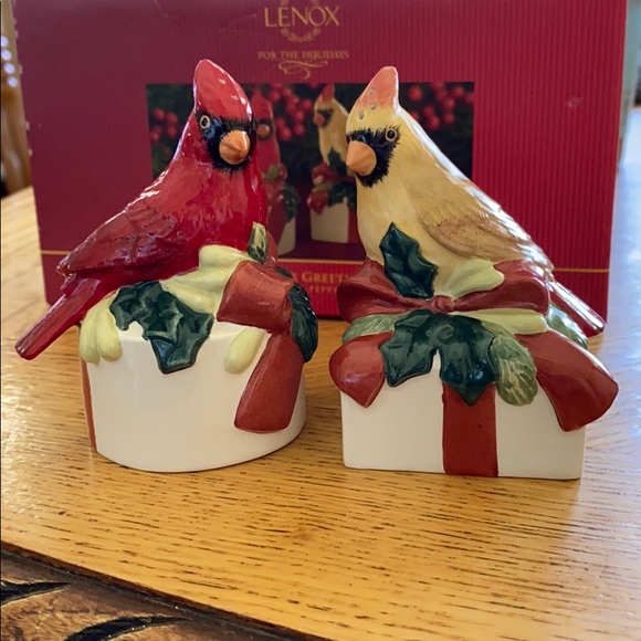 Lenox salt and pepper shakers